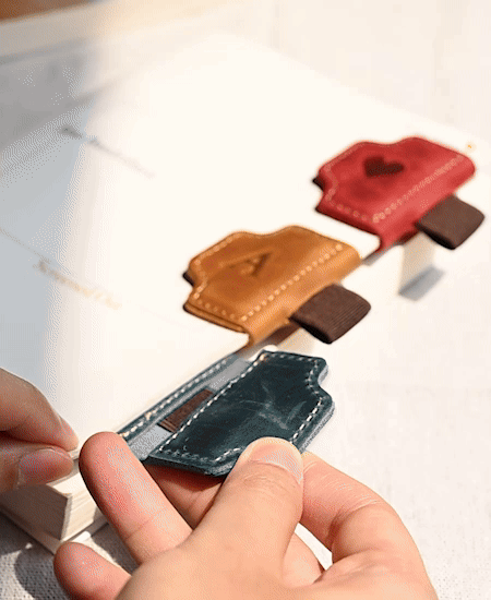 BygoneMark - LAST DAY 70% OFF - Personalized Magnetic Leather Pen Holder Bookmark